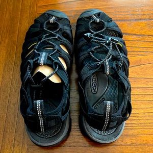 Women’s New, never worn black Keen Whisper sandals size 7.5 with box
